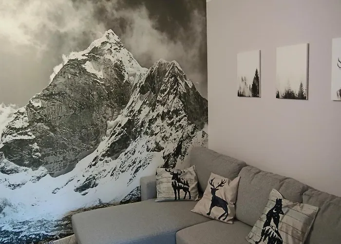 Bilocale I Cervi A Pochi Passi Dalle Piste Con Vista Mondole Appartement